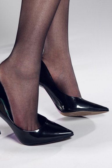 新加坡瑞士再保险:人口老龄化 新加坡应加强医保体制:lecai官网(图1) 乐彩网走势图