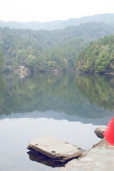 乐彩|字母哥19+10克拉布飚5记三分 篮网爆冷击败雄鹿